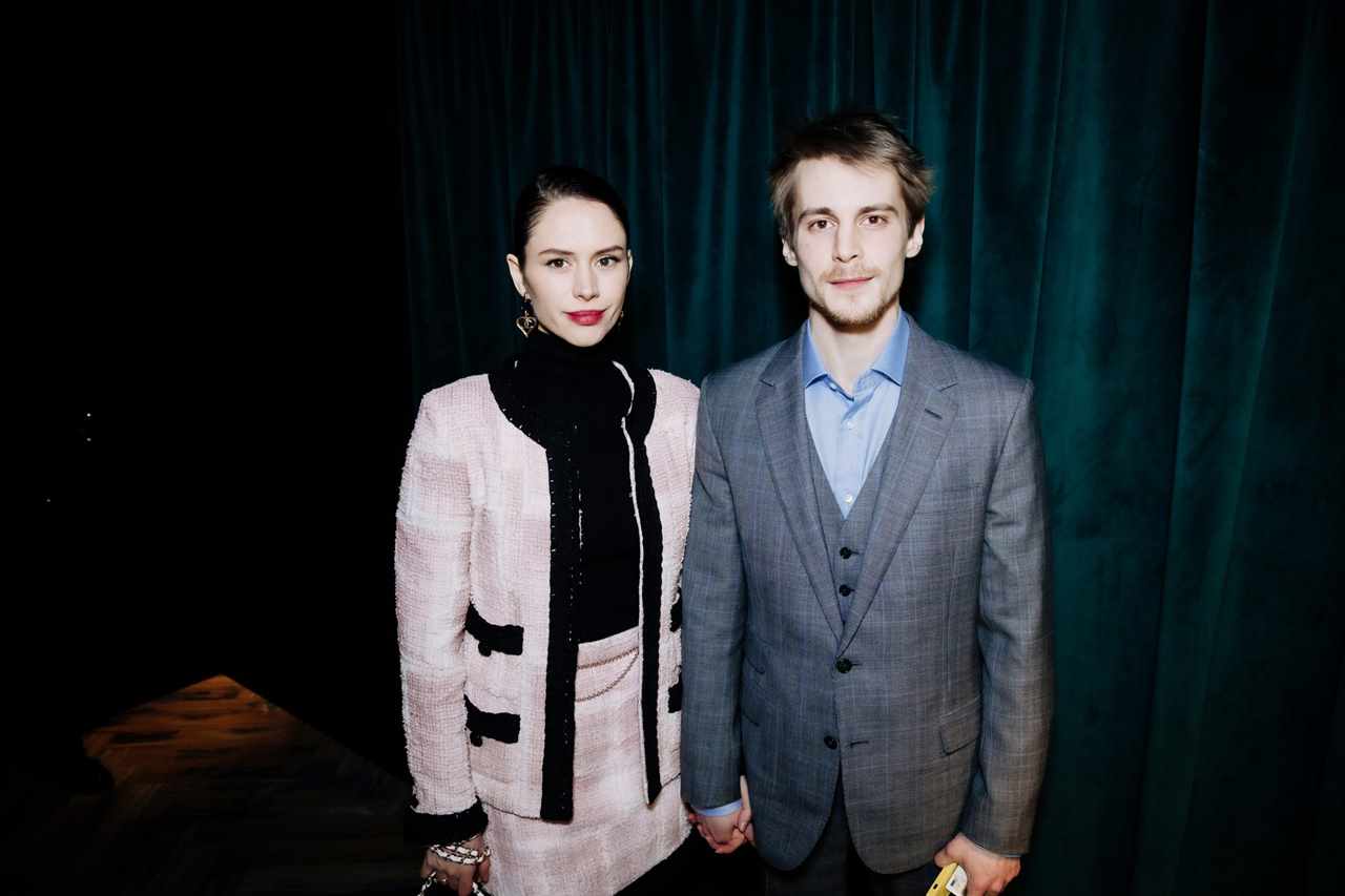 Это любовь: Иван Янковский поделился редкими фотографиями с Дианой Пожарской