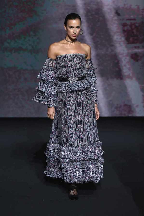 Ирина Шейк дебютировала на показе Chanel