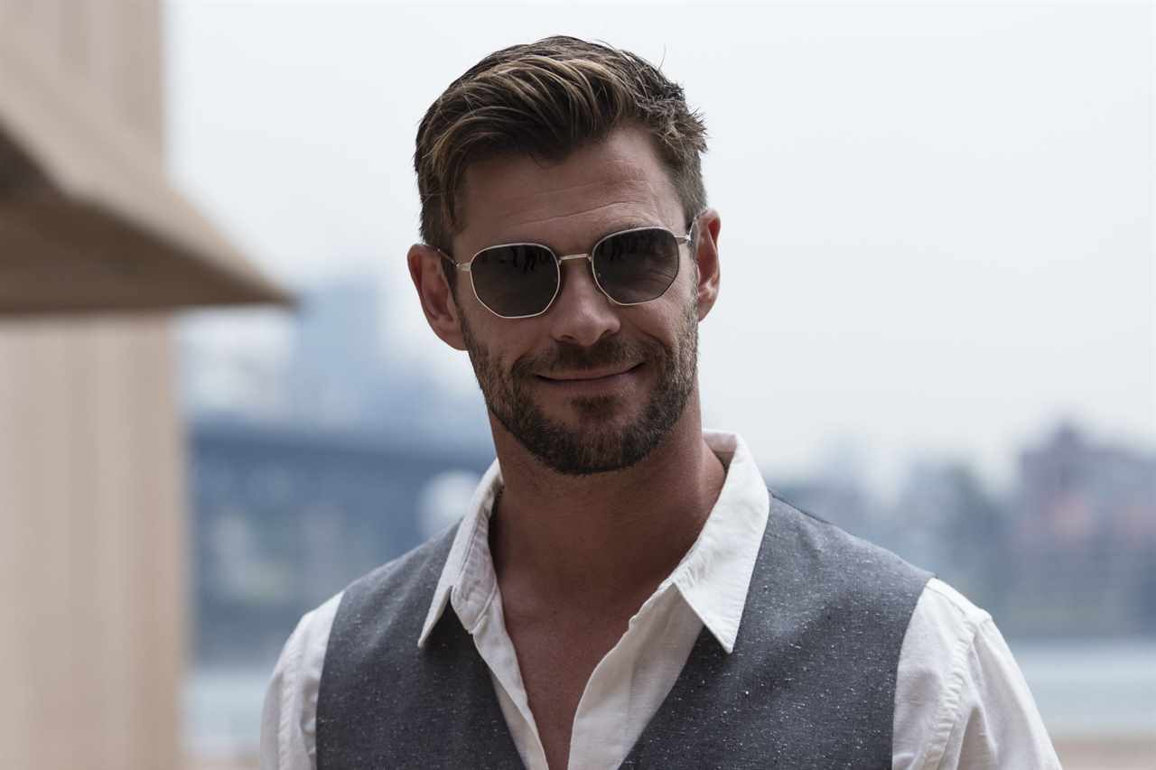 Кого выберешь ты? В Сети обсуждают фото молодого Криса Хемсворта